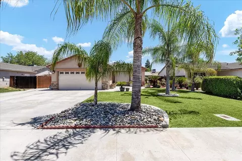 2730 S Kennedy St, Visalia, CA 93292