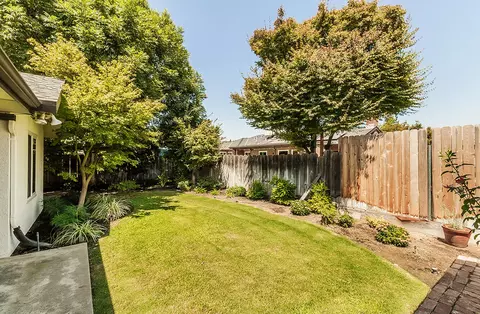 666 E Kip Patrick Dr, Reedley, CA 93654 photo 34