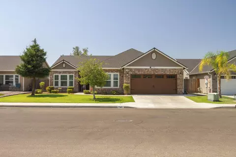7341 W San Jose Ave, Fresno, CA 93723