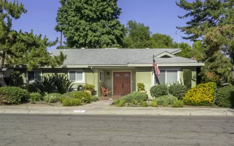 608 Emperor St, Exeter, CA 93221