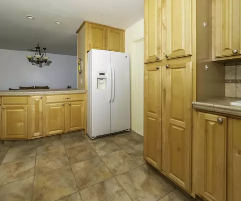 608 Emperor St, Exeter, CA 93221 photo 10