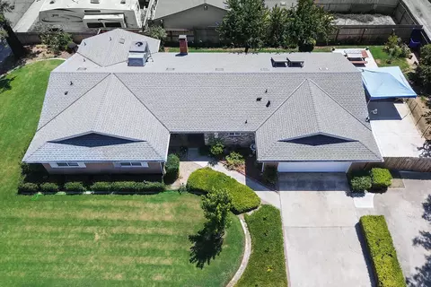 876 W Firebaugh Ave, Exeter, CA 93221 photo 3