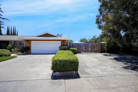 876 W Firebaugh Ave, Exeter, CA 93221 photo 8
