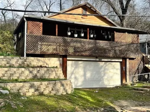 44168 Pine Flat Dr, California Hot Springs, CA 93207