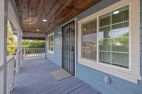 909 Rawson Ave, Sanger, CA 93657 photo 5