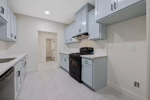 909 Rawson Ave, Sanger, CA 93657 photo 9