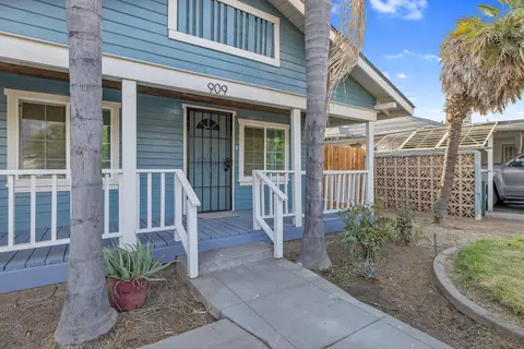909 Rawson Ave, Sanger, CA 93657 photo 4