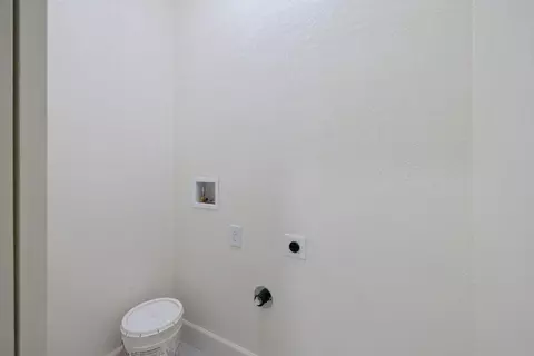 909 Rawson Ave, Sanger, CA 93657 photo 10