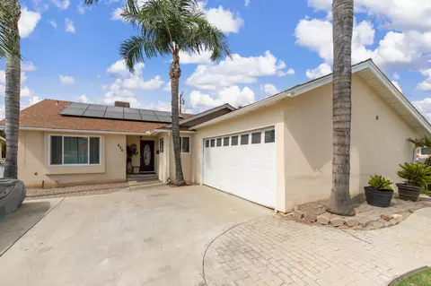 470 E Cleveland Ave, Porterville, CA 93257