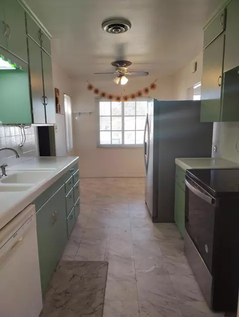 1721 Letts Ave, Corcoran, CA 93212 photo 11
