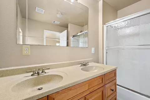 437 S E St, Tulare, CA 93274 photo 26