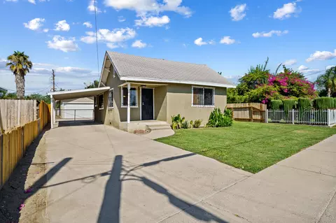 437 S E St, Tulare, CA 93274 photo 4