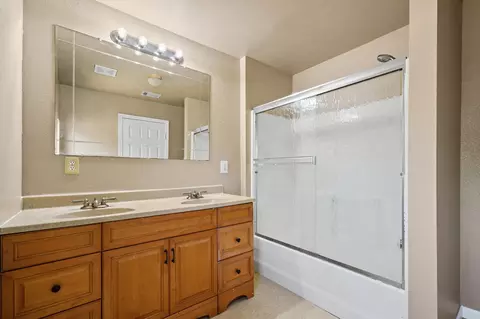 437 S E St, Tulare, CA 93274 photo 27