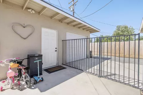 206 Peach Dr, Exeter, CA 93221 photo 26