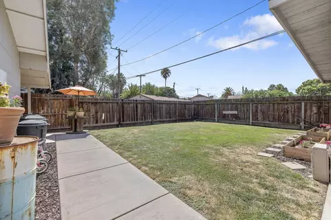 206 Peach Dr, Exeter, CA 93221 photo 36
