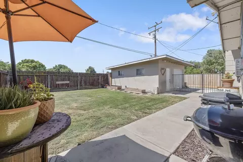 206 Peach Dr, Exeter, CA 93221 photo 35