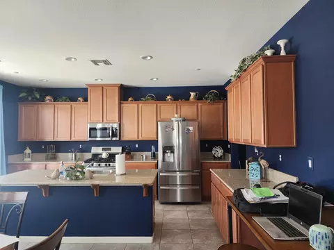 3729 E Campus Court Ct, Visalia, CA 93292 photo 6