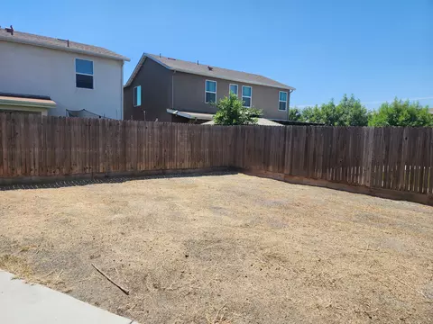 3729 E Campus Court Ct, Visalia, CA 93292 photo 30