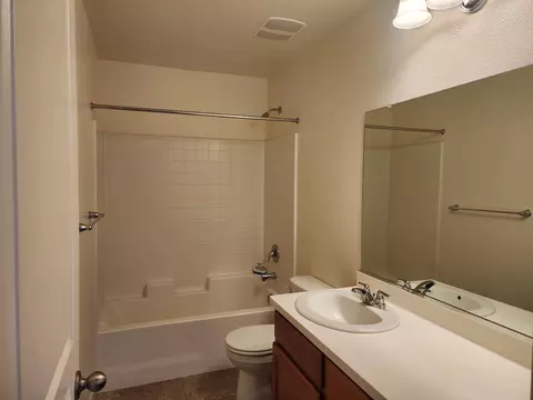 3729 E Campus Court Ct, Visalia, CA 93292 photo 34