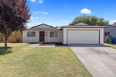570 N Gary St, Porterville, CA 93257