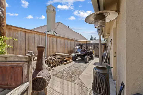 2606 E Harvard Ct, Visalia, CA 93292 photo 56