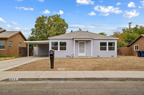 979 E Apricot Ave, Tulare, CA 93274
