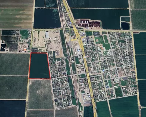 Klindera Avenue, Tipton, CA 93272 photo 2