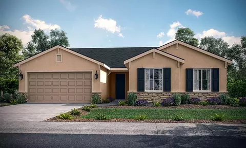 3490 Seymour St #CYP286, Tulare, CA 93274
