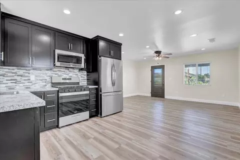14296 Front St, Armona, CA 93202 photo 36