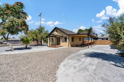 14296 Front St, Armona, CA 93202