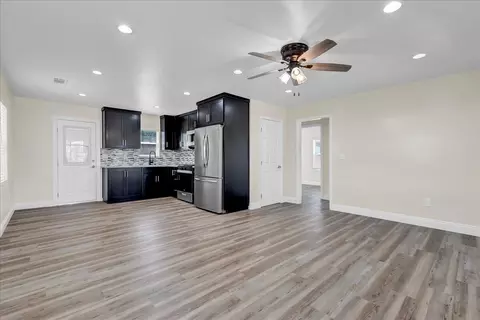 14296 Front St, Armona, CA 93202 photo 31