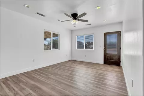 14296 Front St, Armona, CA 93202 photo 7