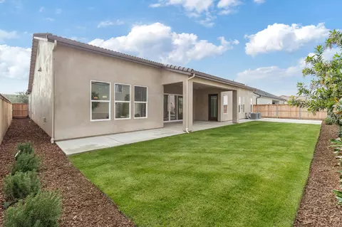 Exterior - 3136 E Beech Ct, Visalia, CA 93292 photo 10 of 11