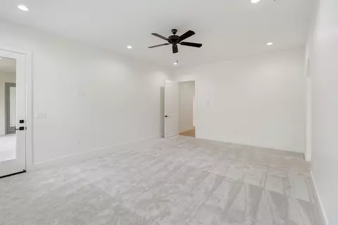Bedroom - 3136 E Beech Ct, Visalia, CA 93292 photo 4 of 13