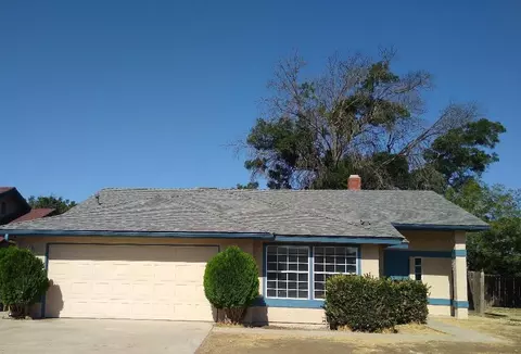 827 S Regina St, Visalia, CA 93292