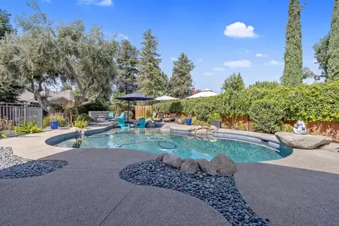 Exterior - 620 Pheasant Ct, Exeter, CA 93221 photo 13 of 35