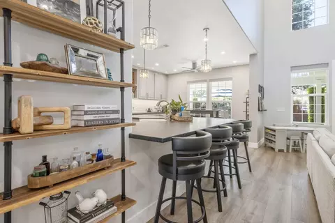 Kitchen - 620 Pheasant Ct, Exeter, CA 93221 photo 6 of 9