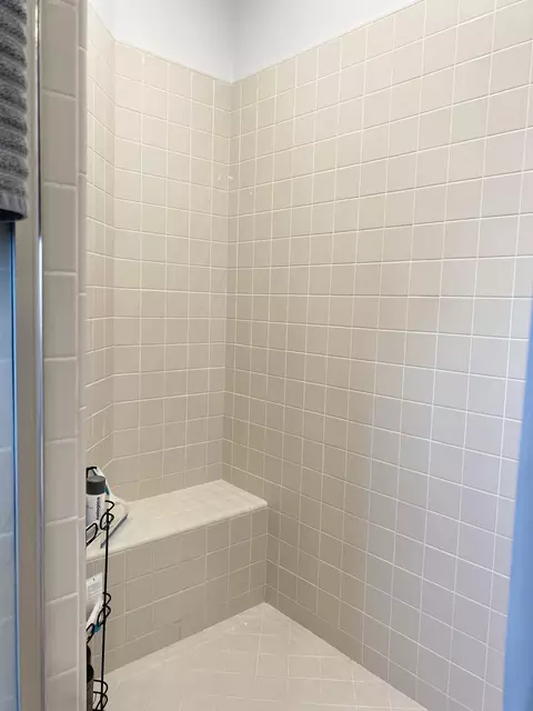 Bath - 620 Pheasant Ct, Exeter, CA 93221 photo 7 of 9