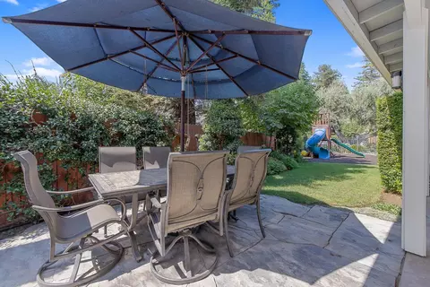 Exterior - 620 Pheasant Ct, Exeter, CA 93221 photo 12 of 35