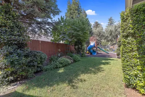 Exterior - 620 Pheasant Ct, Exeter, CA 93221 photo 20 of 35