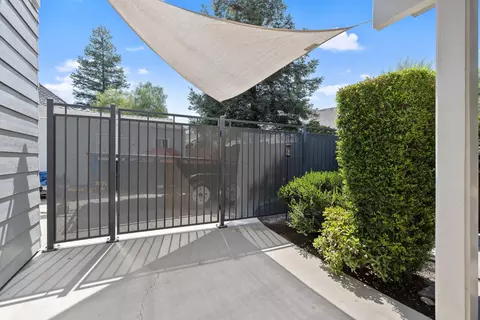 Exterior - 620 Pheasant Ct, Exeter, CA 93221 photo 29 of 35