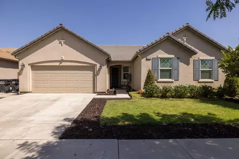 6236 W Prospect Ave, Visalia, CA 93291