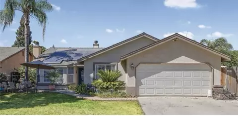 394 Greg St, Farmersville, CA 93223