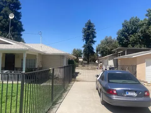 15140 Water Ave, Visalia, CA 93292