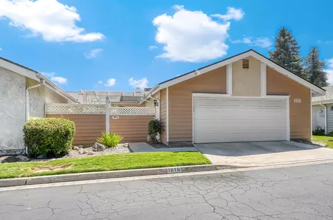 1818 S Pinnacle St, Visalia, CA 93292