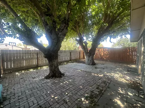 640 Channing Way, Exeter, CA 93221 photo 5