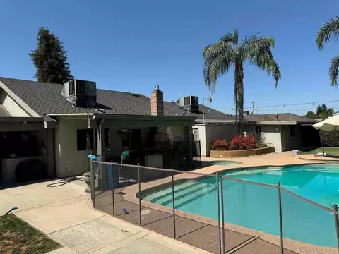 414 E Chevy Chase Dr, Tulare, CA 93274 photo 11