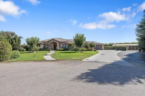 Exterior - 2164 W Benton Ct, Exeter, CA 93221 photo 4 of 27