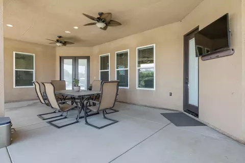 Exterior - 2164 W Benton Ct, Exeter, CA 93221 photo 9 of 27