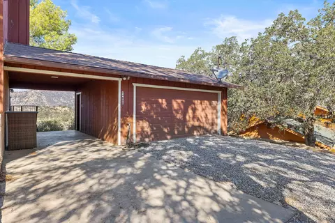 44000 Skyline Dr, Three Rivers, CA 93271 photo 9